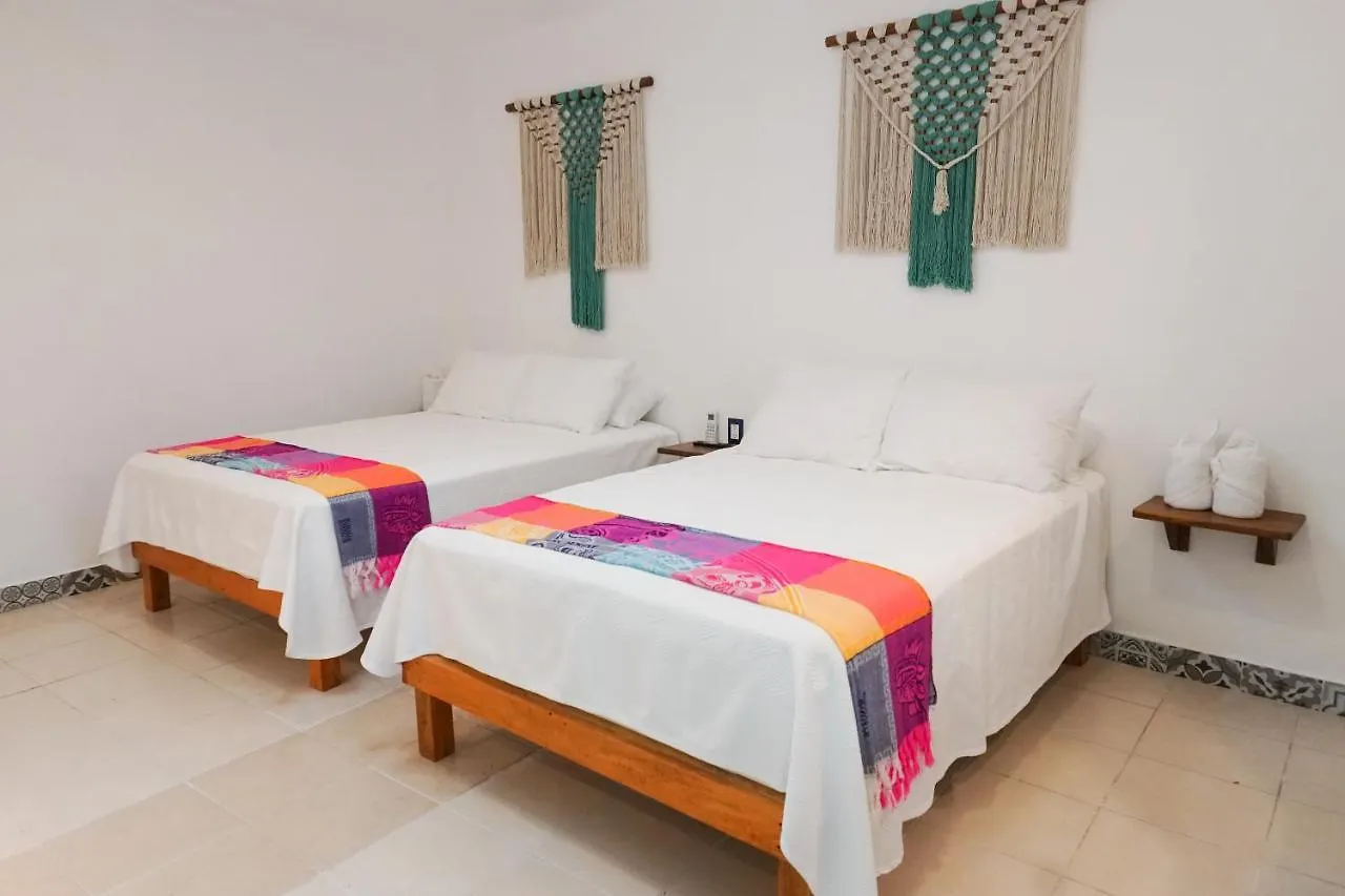 Hotel Linda Vecindad Playa Del Carmen